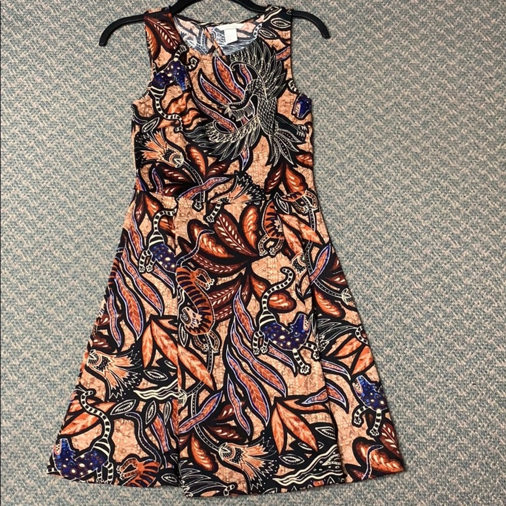 H&M Beautiful design Dress
